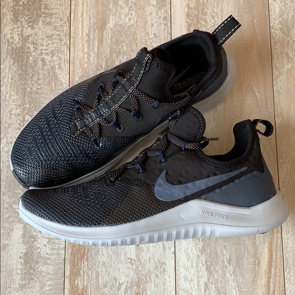 NWT Nike Free Trainers black metallic - Picture 3 of 8